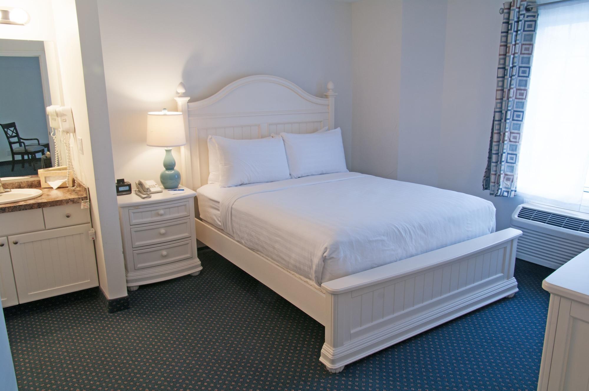 Charlevoix Inn & Suites Surestay Collection By Best Western Eksteriør bilde