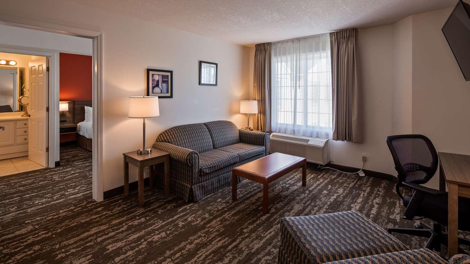 Charlevoix Inn & Suites Surestay Collection By Best Western Eksteriør bilde
